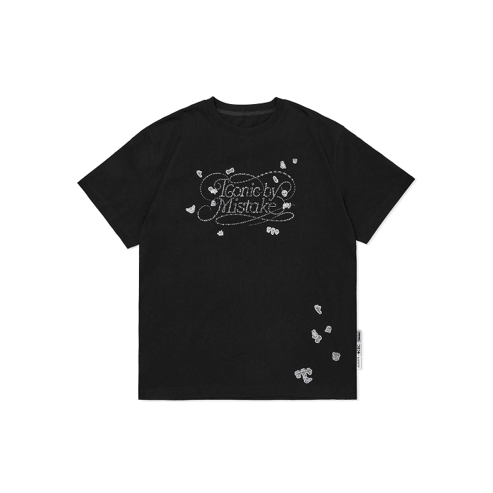 LE SSERAFIM T-Shirt
